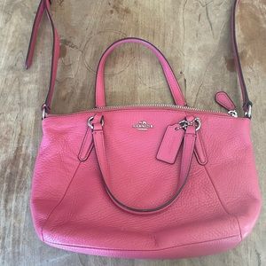 Coach - Mini Kelsey Leather Handbag - color Strawberry - EEUC - style # F57563